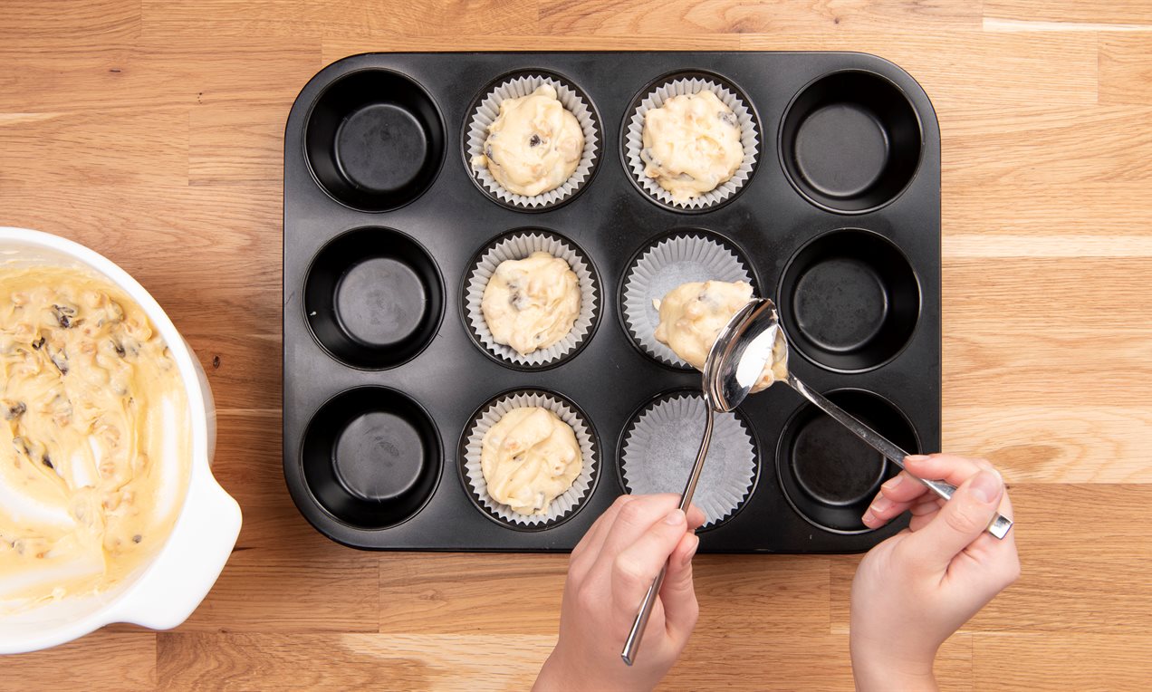 CakeuDessert Germany Editorialphoto Muffins-gleichmäßig 03