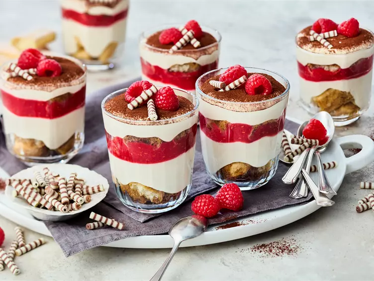 Himbeer-Tiramisu im Glas