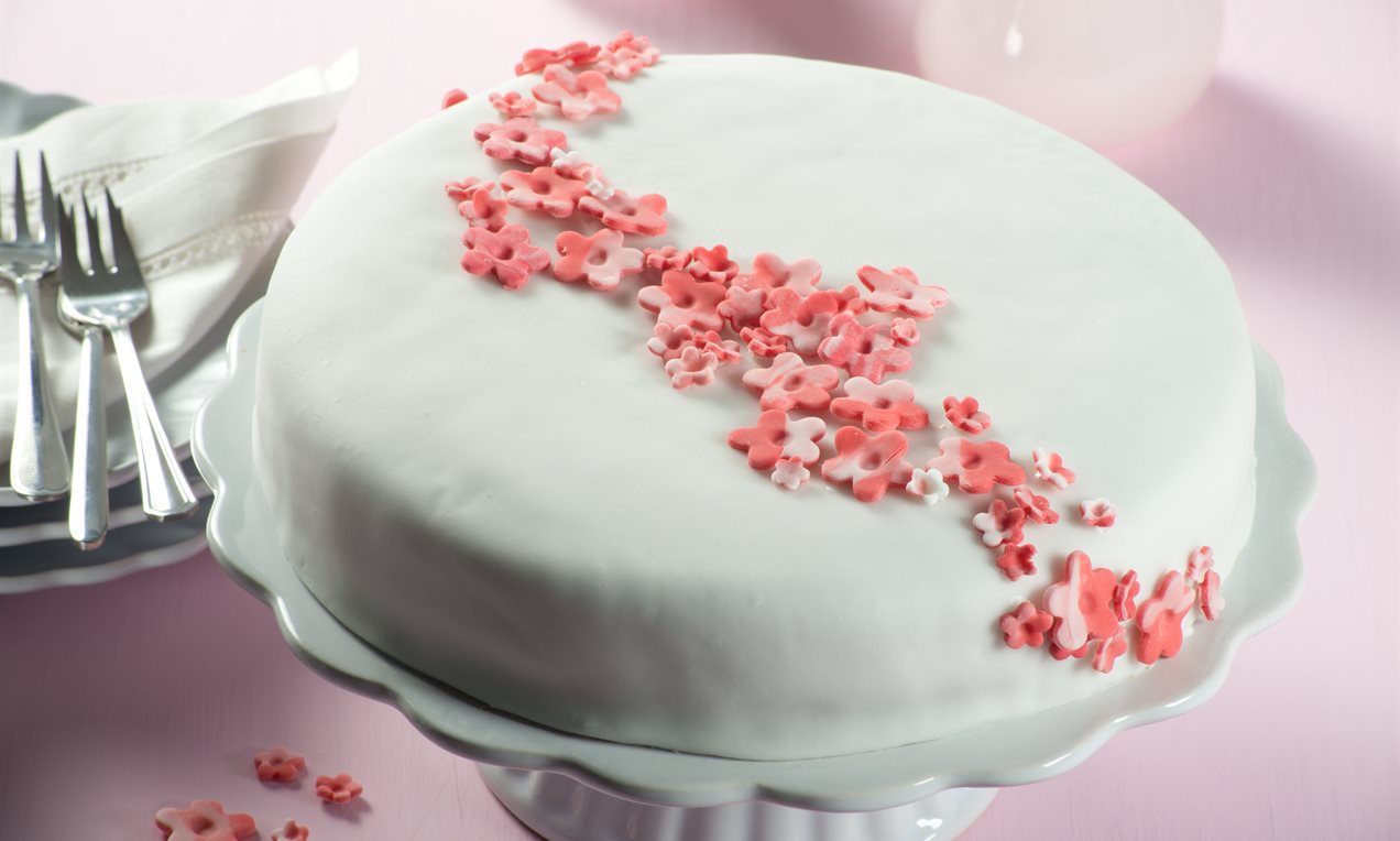 Picture - Canache-Torte mit marmorierten Blüten_Dr. Oetker_Feindaten_quer.jpg