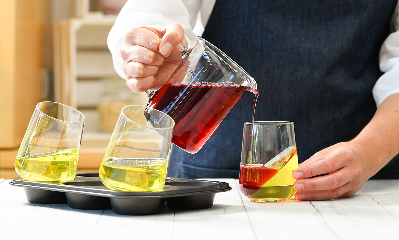 Götterspeise mit Vanillesoße Handling Ausschnitt DSC0243