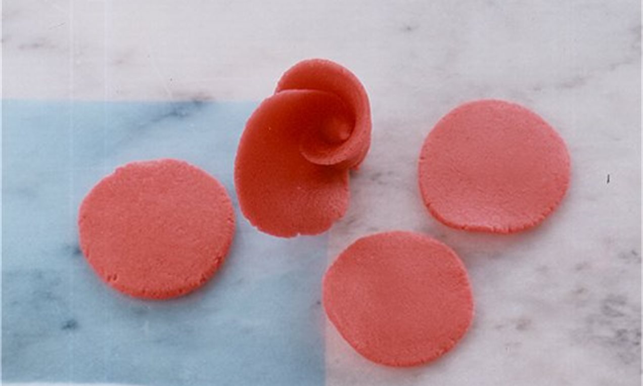 Picture - dekorieren_m_rosen_a_marzipan3.jpg