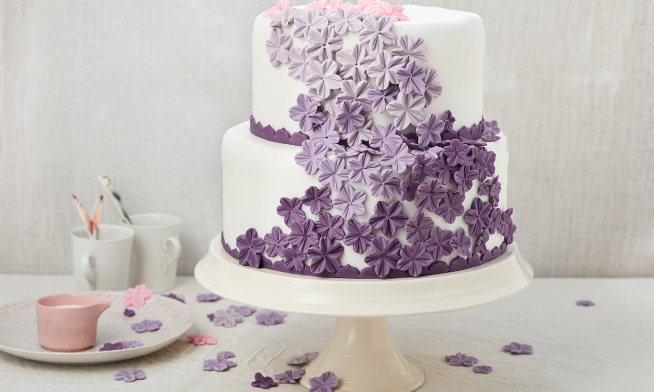 Hochzeitstorte Blütenwasserfall QF 7413 Dr. Oetker Feindaten