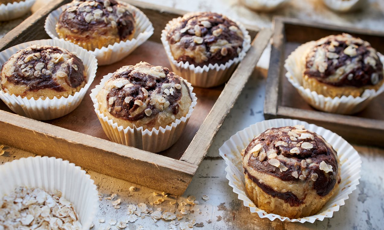 Vegane Marmor-Muffins mit Banane und Haferflocken Dr. Oetker Feindaten quer 20201127