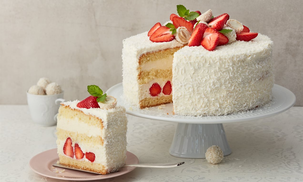 Picture - Raffaello®-Erdbeer-Torte QF 9957 Dr. Oetker