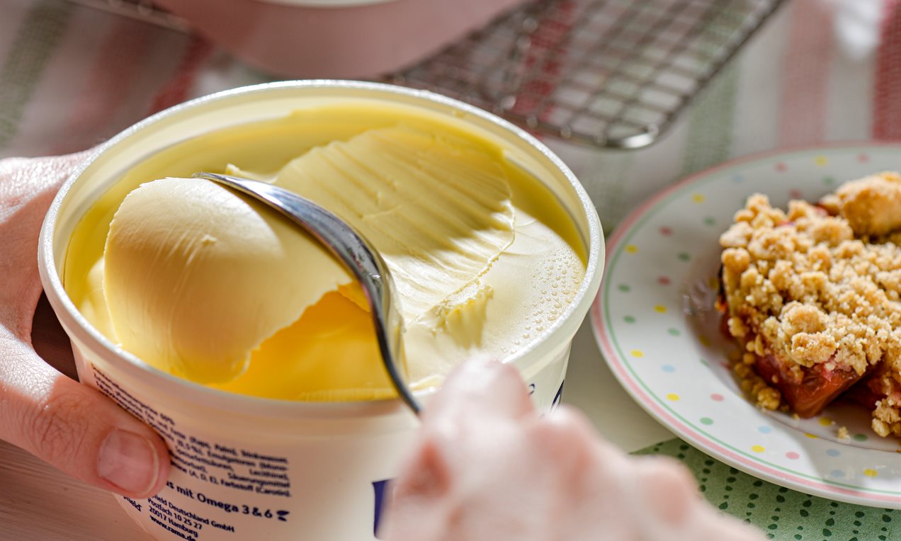 Picture - CakeuDessert Germany Editorialphoto Butter-Margarina 03