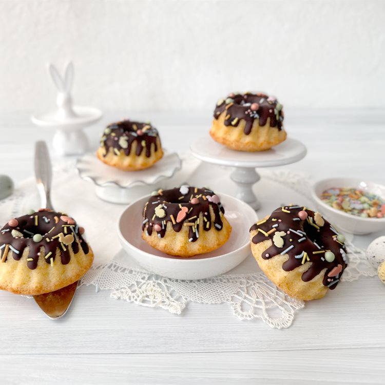 Mini-Gugelhupfe Eierlikör