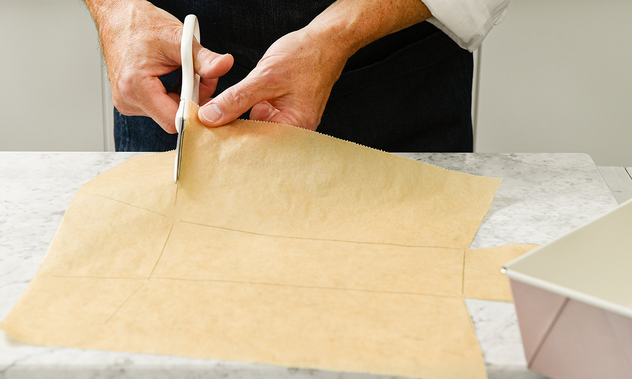 Kastenform Backpapier auslegen-3570 ret ausschnitt