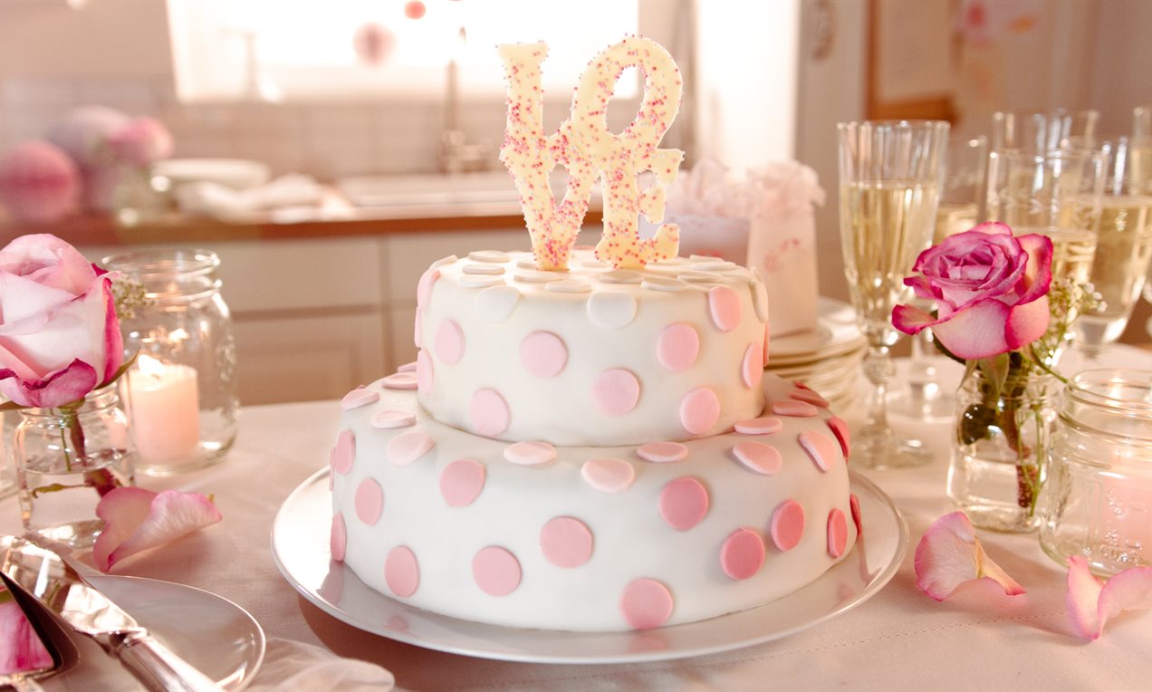 Hochzeitstorte LOVE QF Dr. Oetker