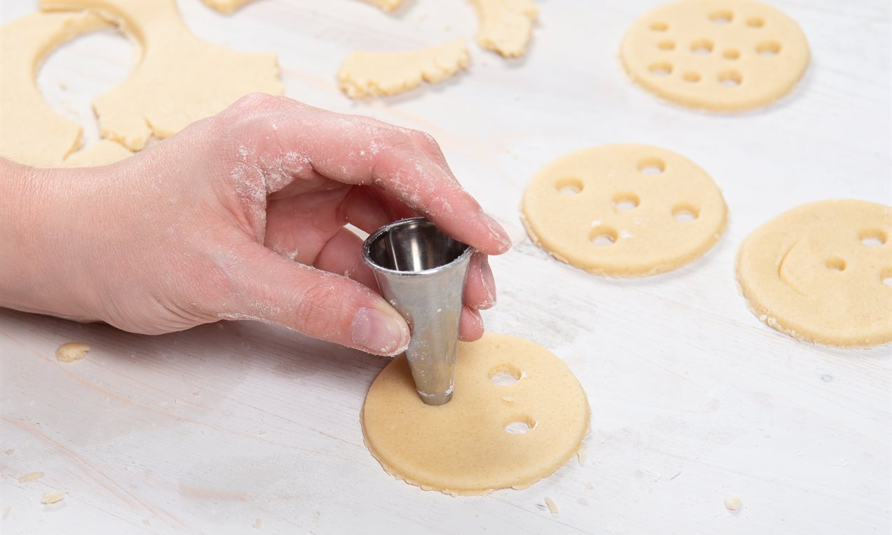 Picture - CakeuDessert Germany Editorialphoto Alternative-Ausstecher 09