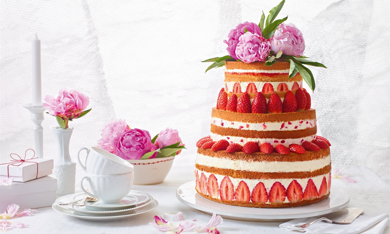 Picture - Erdbeer-Hochzeitstorte Aufmacher.jpg