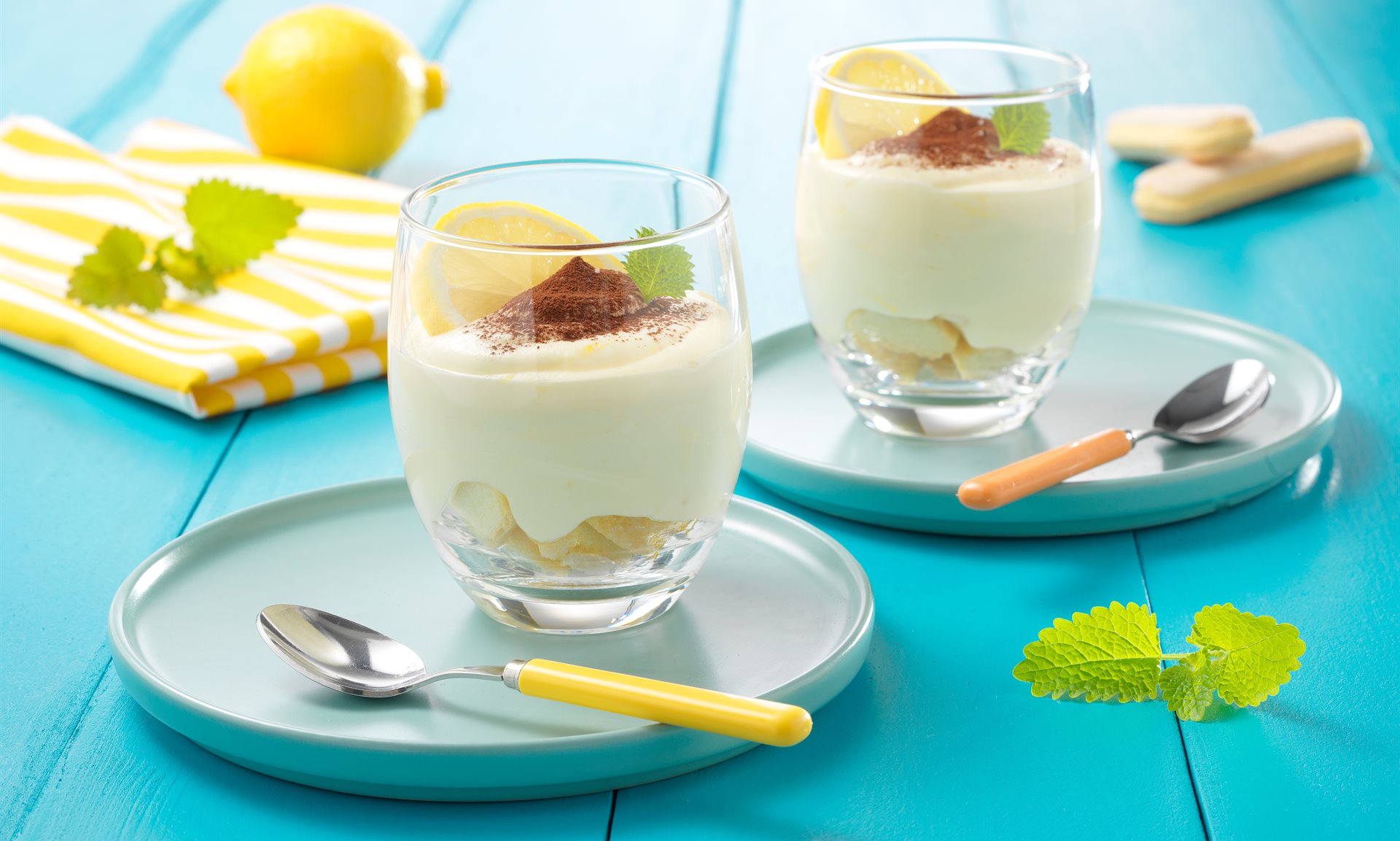 Zitronen-Tiramisu im Glas