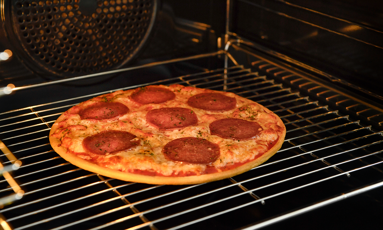 Picture - Pizza auf Rost DSC4149 Ausschnitt