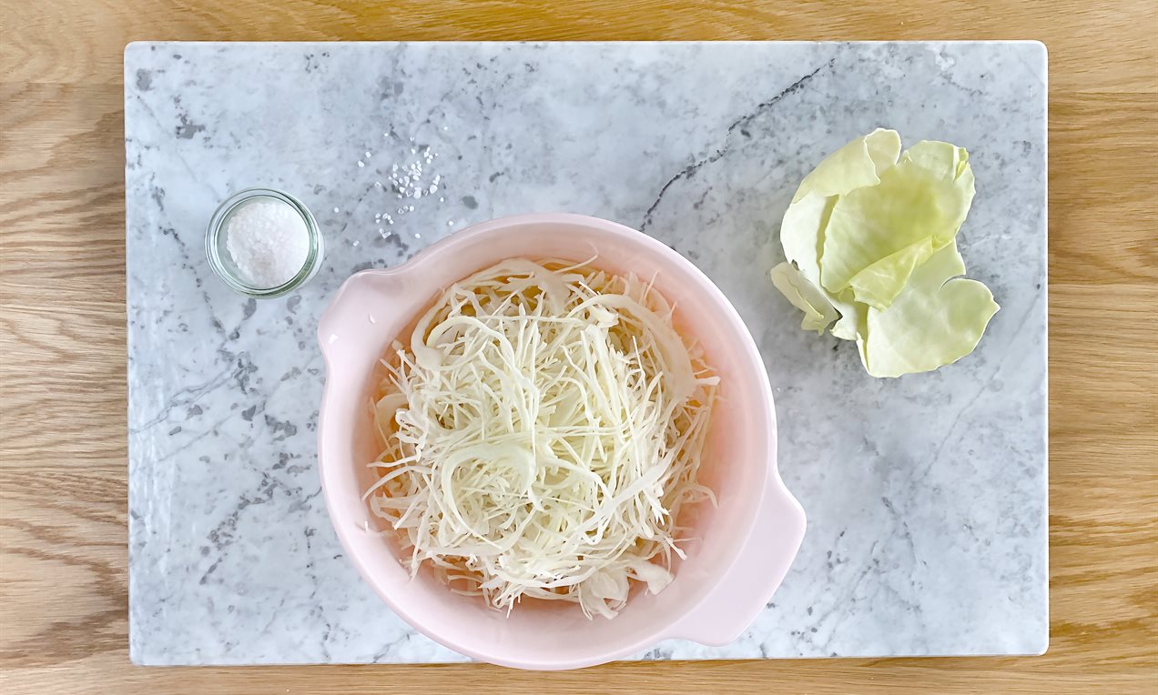 Sauerkraut 2 Rührschüssel salzen 1058 ret