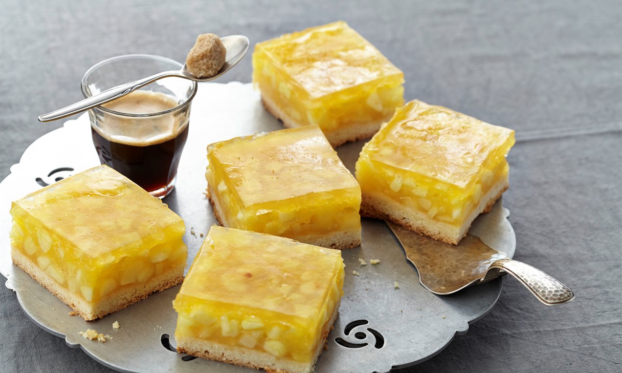 Apfelweinkuchen vom Blech QF 43522 Dr. Oetker