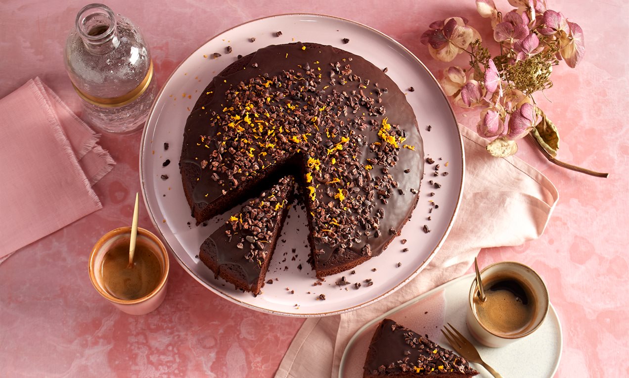 Veganer Schokokuchen Anschnitt ausschnitt QF