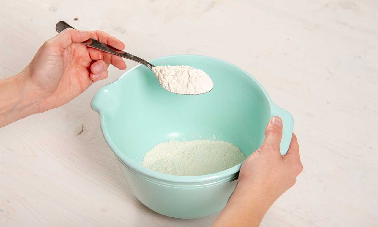 Picture - CakeuDessert Germany Editorialphoto Küchenutensilien 09