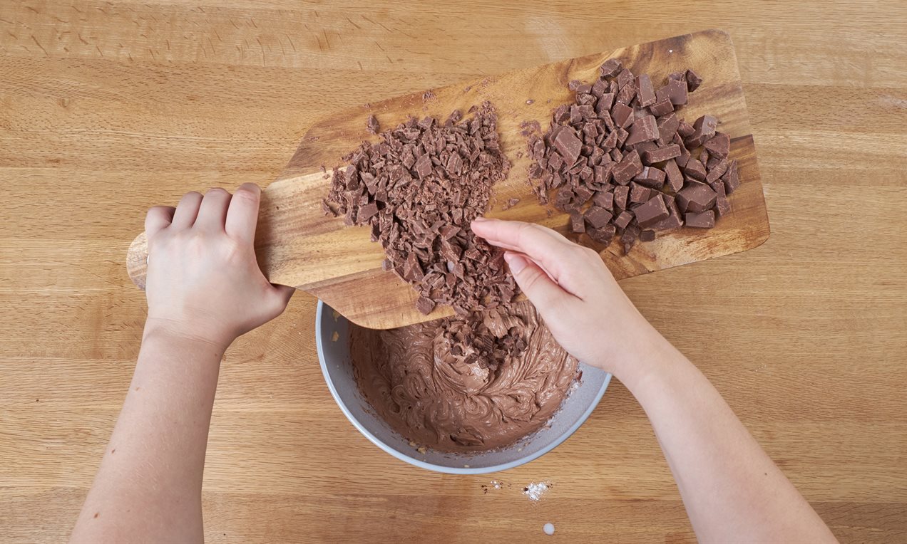 Picture - CakeuDessert Germany Editorialphoto Schokolade-Kuvertüre 02