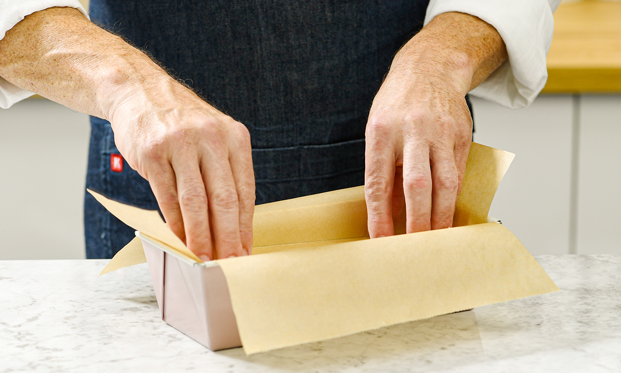 Kastenform Backpapier auslegen-3585 ret ausschnitt